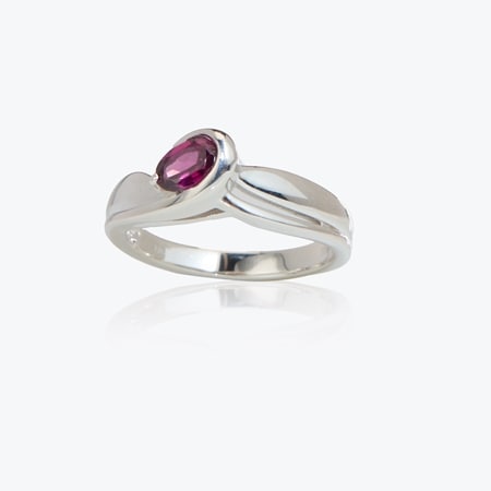 Pallanova Silver 0.5ct Rhodolite Oval Ring