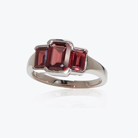 2.6ct Garnet 3-Stone Ring Sterling Silver