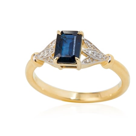 0.97ct Kings Plains Sapphire & Diamond Accent Ring 9ct Yellow Gold