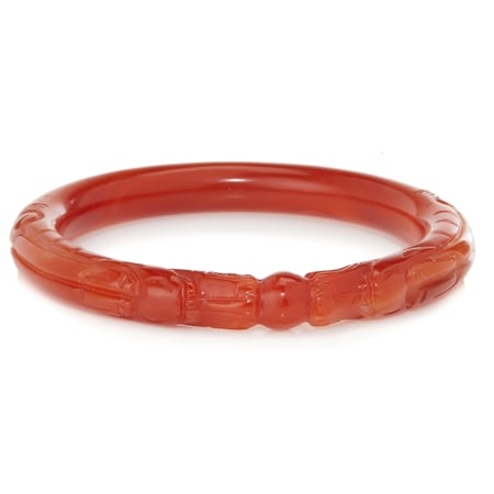 Gems of the Orient 10mm Red Serpentine Carved Dragon Bangle