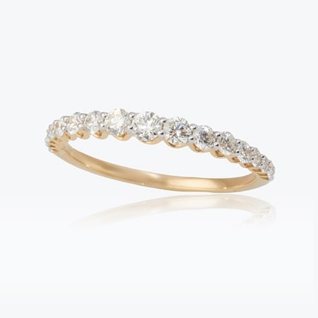 0.63ct De Beers Diamond Origin Story Graduated Ring 18ct YG