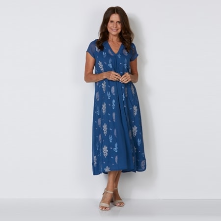 Caju Design V-Neck Embroidered Dress
