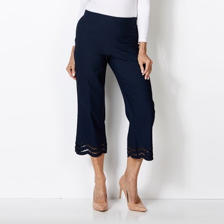 Isaac Mizrahi Scalloped Cut Work Pant