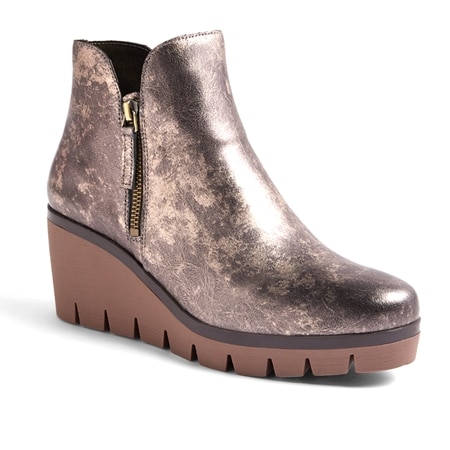 Django & Juliette Nuluxe Ankle Boot with Platform Wedge