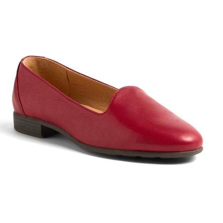 Supersoft Penelopie Flat Leather Loafer