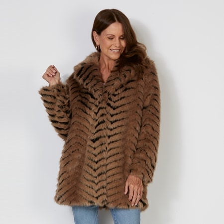 Caju Design Luxurious Chevron Faux Fur Coat