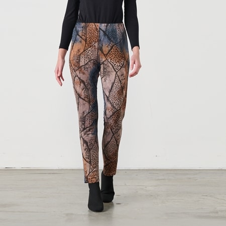 Caju Design Print Patches and Elastic Waist Legging