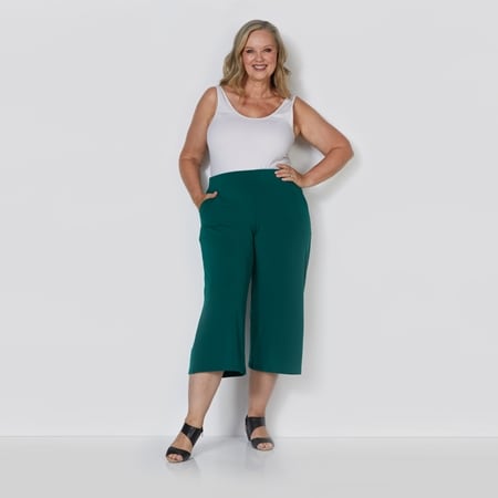 RTM Soft Knit Wide Leg 7/8 Pant