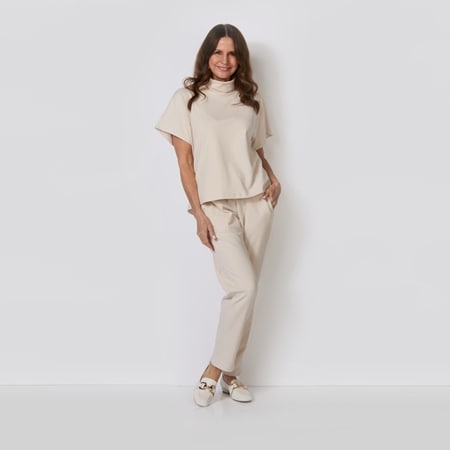 Cordelia St Weekend Life Poncho Top and Pant 2 PC Set