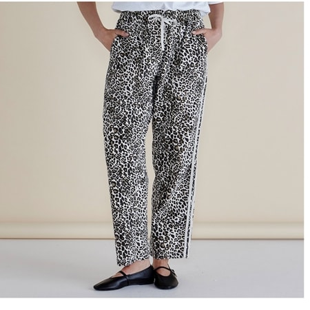 Betty Basics Quinn Cotton Jogger